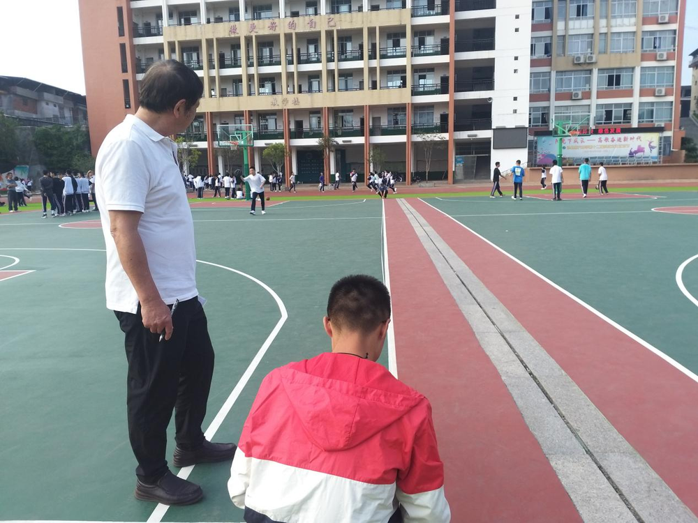 沙县第六中学体育场地通过福建省教育装备行业协会验收